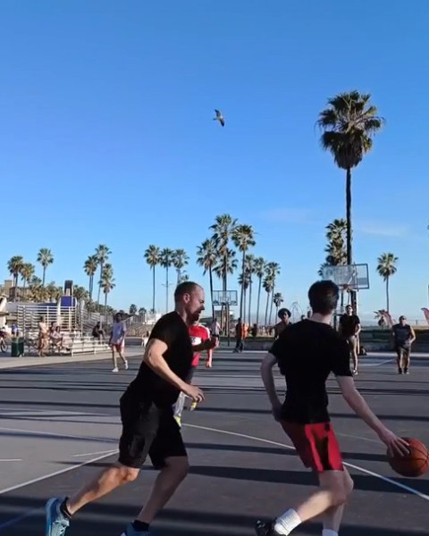 The same clip with the ball handler visible